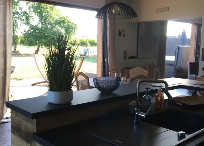 Vakantiehuis La Longere De Chillac Campagne Chic Jacuzzi Morizes